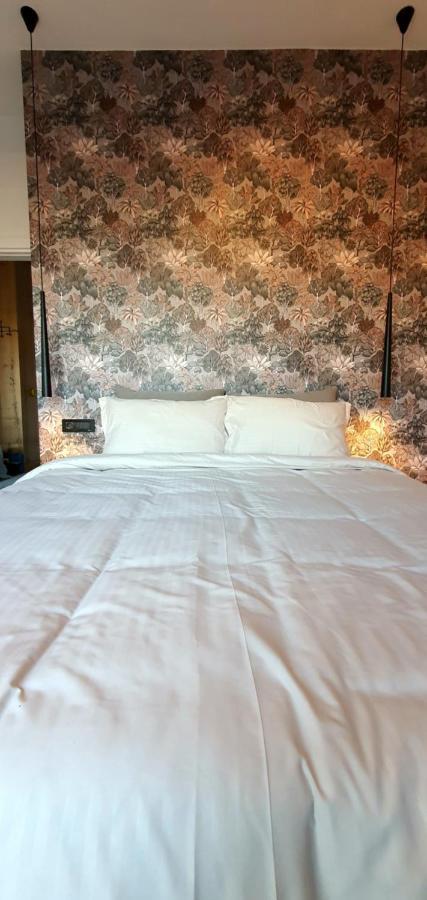 Floral Inn Πρίστινα Εξωτερικό φωτογραφία